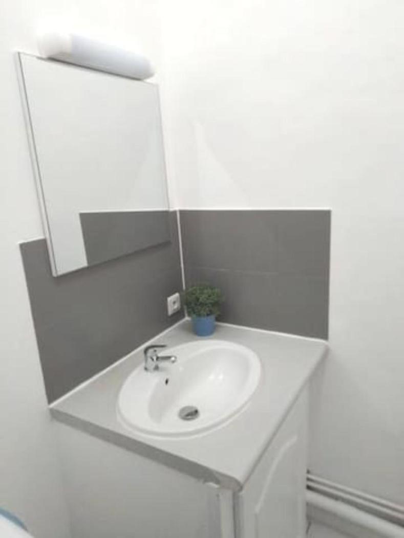 Studio Proche Centre Ville 勒芒 客房 照片